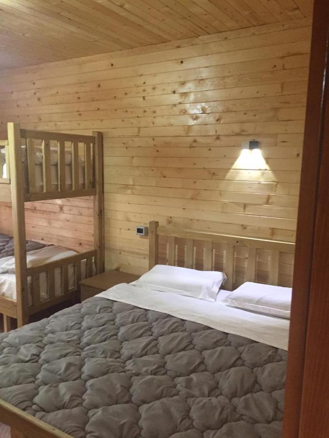 Guesthouse Demushi Valbone Eksteriør bilde