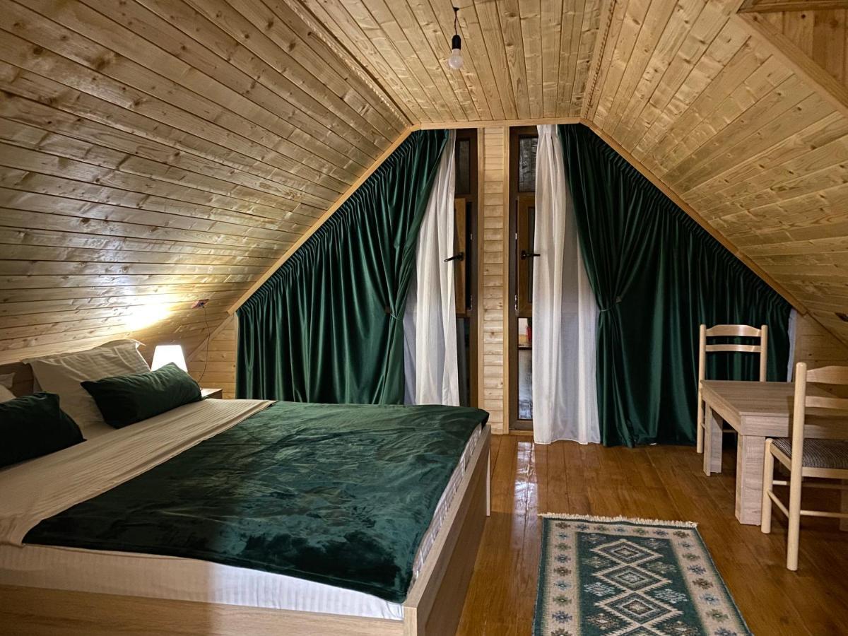 Guesthouse Demushi Valbone Eksteriør bilde