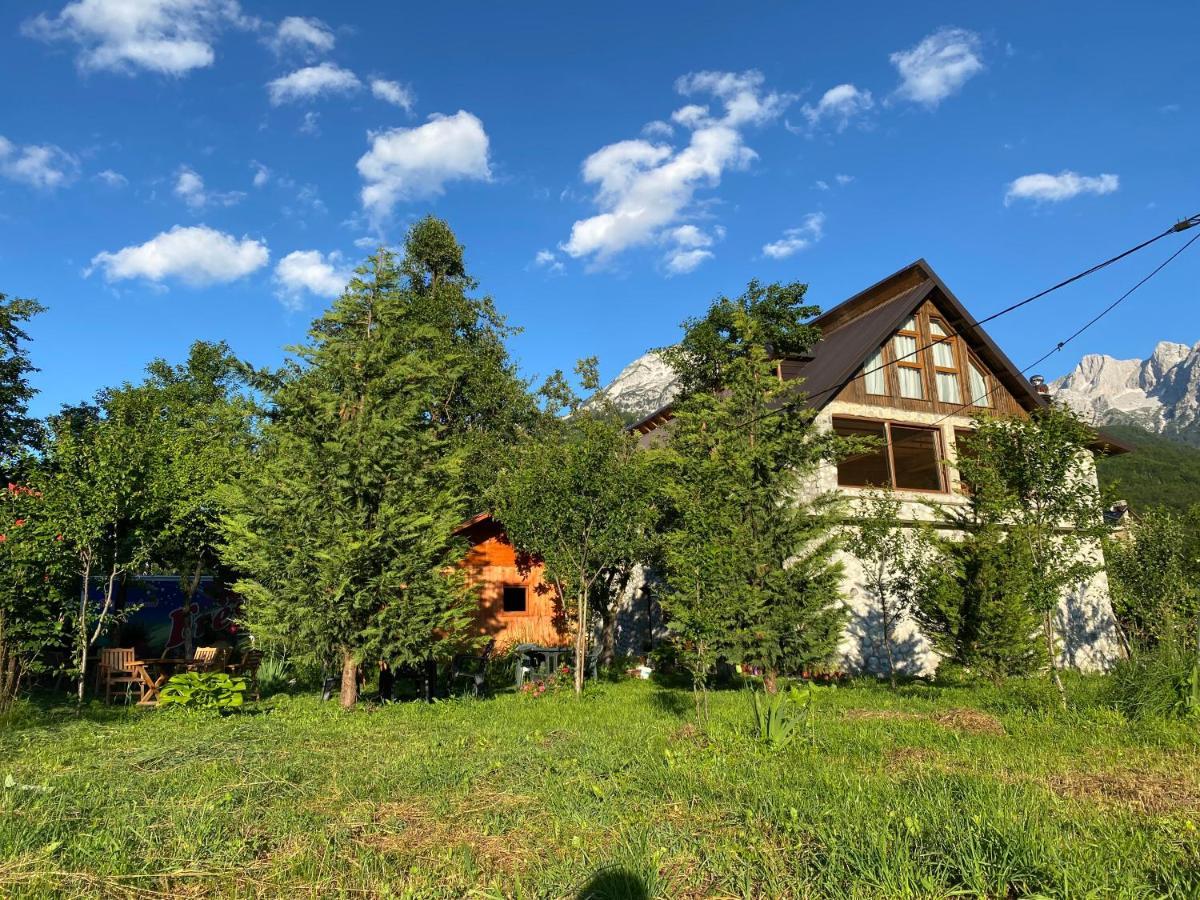 Guesthouse Demushi Valbone Eksteriør bilde