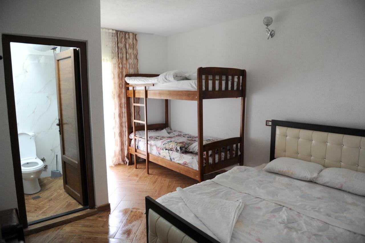 Guesthouse Demushi Valbone Eksteriør bilde