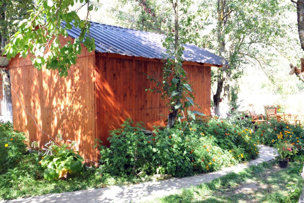Guesthouse Demushi Valbone Eksteriør bilde